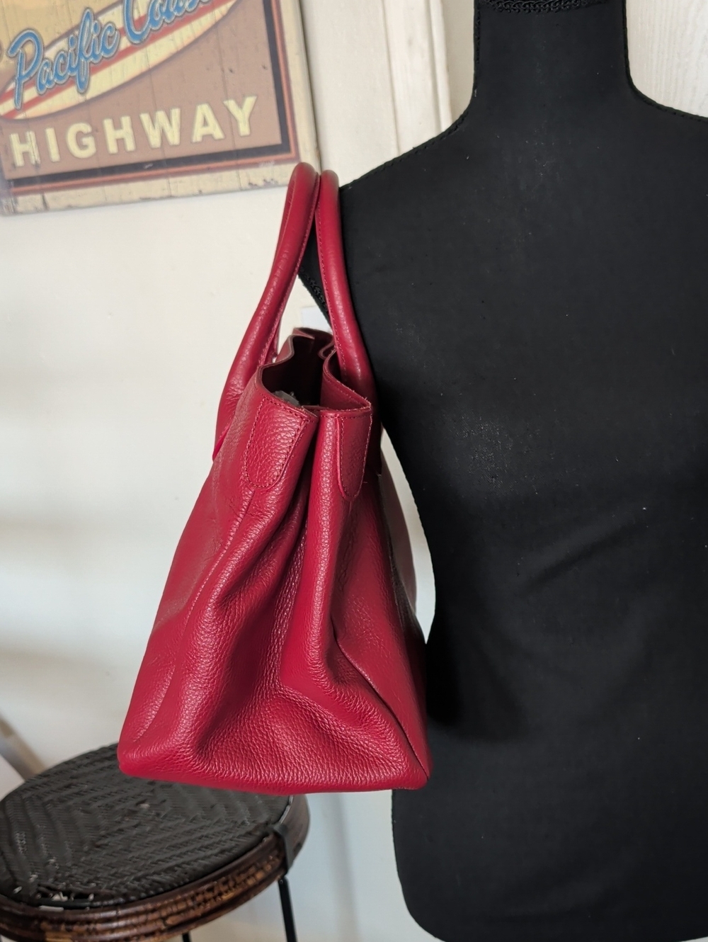 Mark & Graham Slouch Shoulder Bag Handbag - Red - Picture 4 of 16